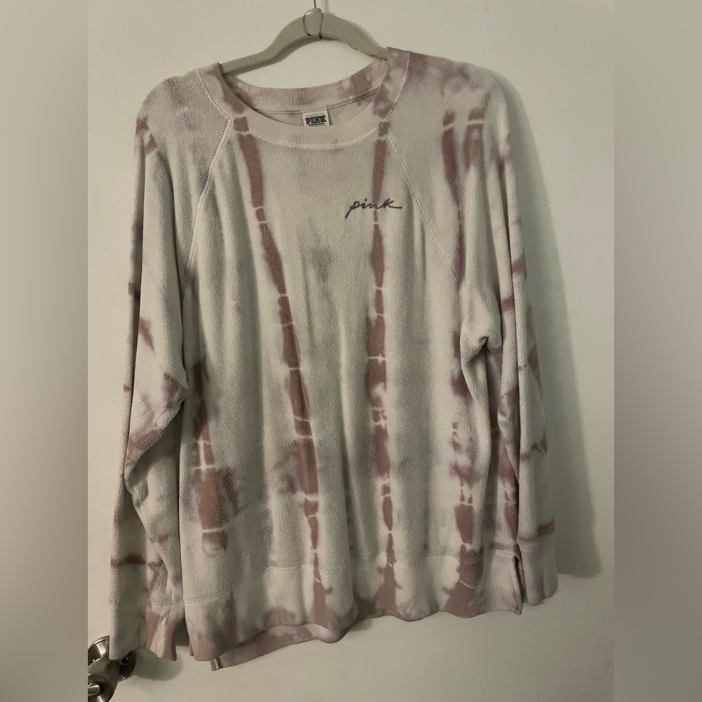 Pink sweatshirt size M